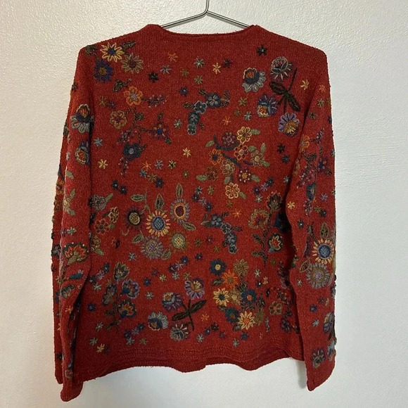 Embroidered sweater - Picture 5 of 5